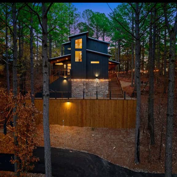 Up & Away - Designer Retreat Among the Pines - Image 1